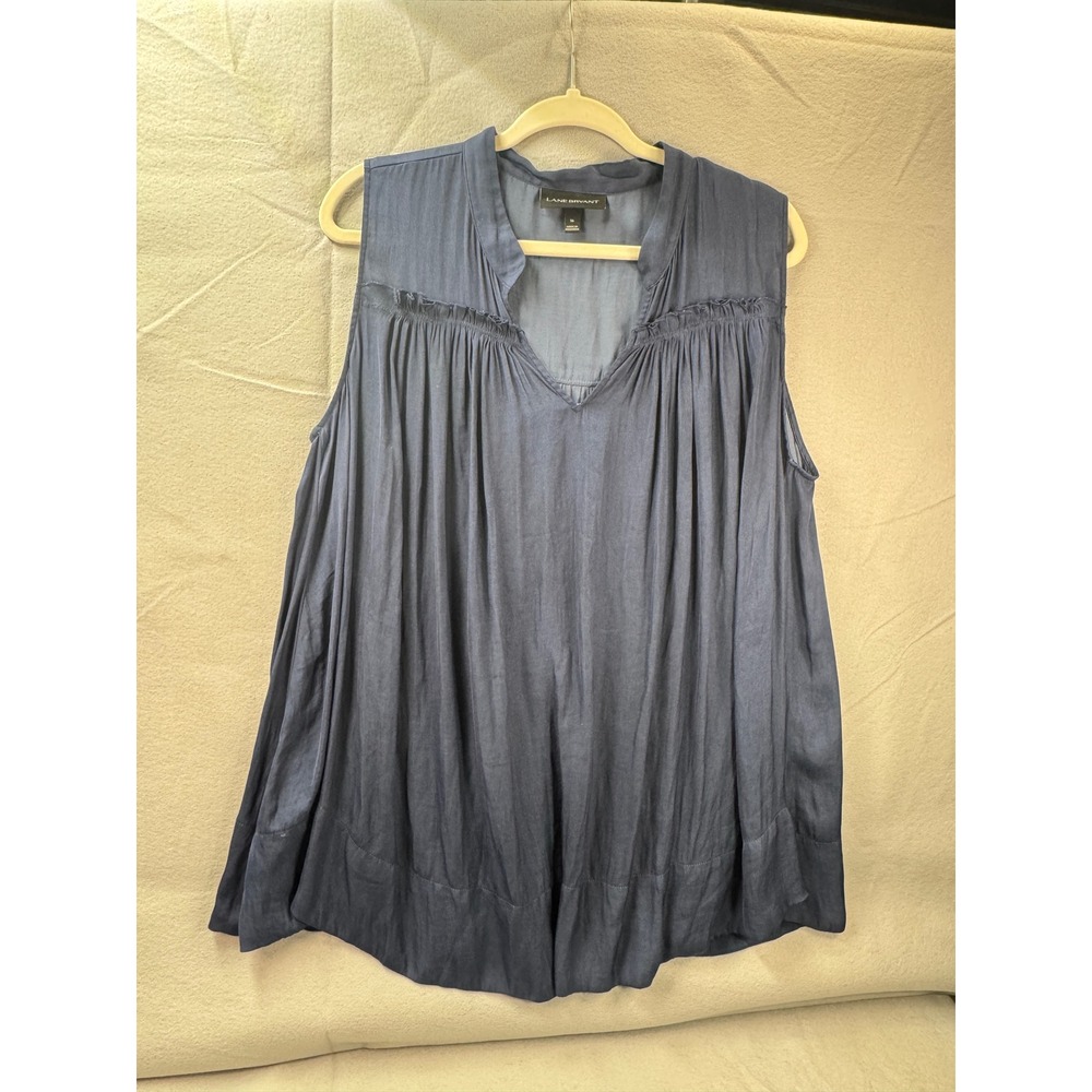 Lane Bryant Size 16 Blue Sleeveless Flowy Pleated Boho Tunic Top‎ Plus V Neck